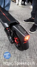 Présentation des nouvelles trottinettes électriques Segway ZT3 MAX et MAX G3 Pro 010